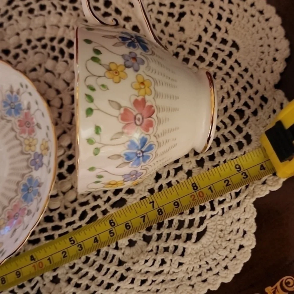 Tuscan fine bone china cup an saucer‎ England